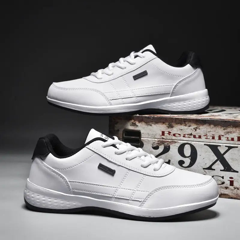 Men's Sneakers 2024: New Lightweight Men Vulcanized Shoes